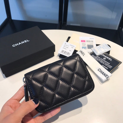 Classic black leather zip-around coin purse
