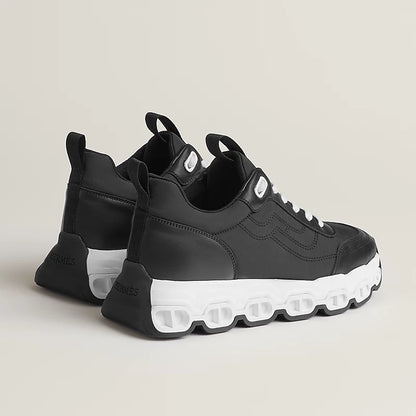 Impulse black sneaker