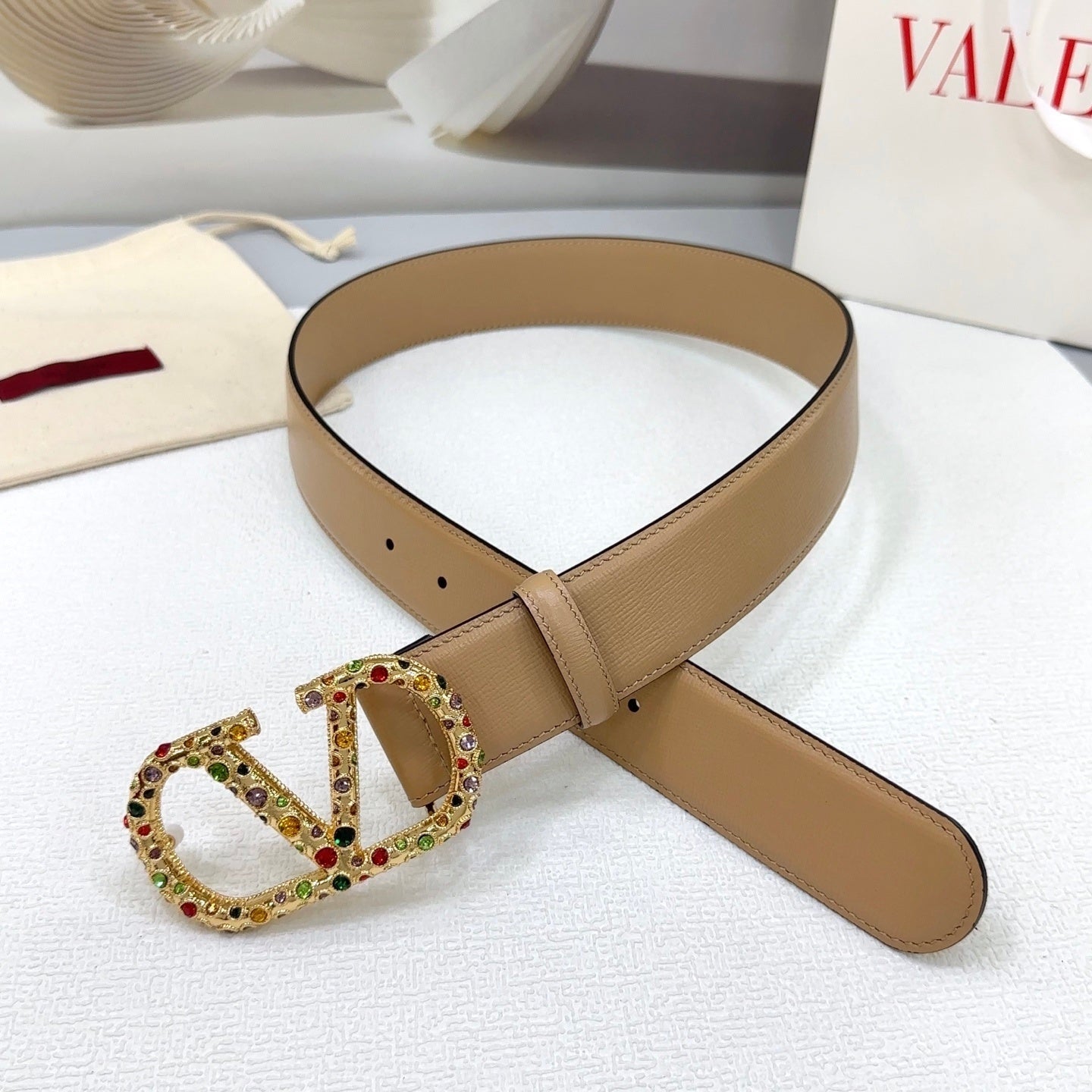 VLogo Signature reversible belt in beige, embellished with multicolored Swarovski crystals