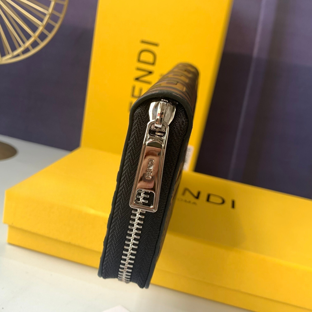 Portafoglio con chiusura a zip in pelle Zucca bicolore