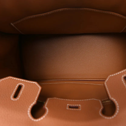 Birkin 25 Gold Togo mit goldfarbenen Beschlägen