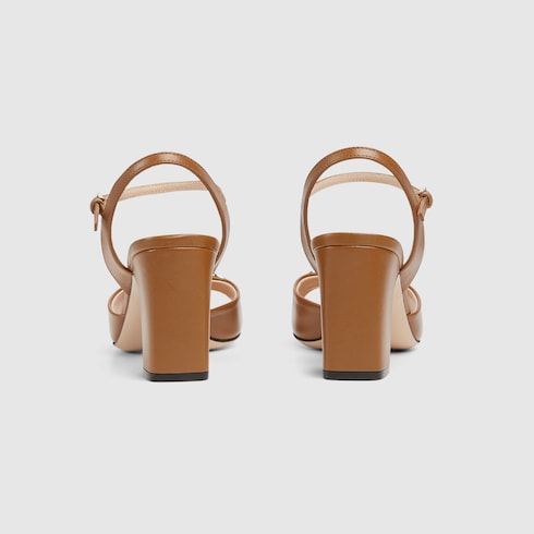 Damen-Sandalette mit braunem Lederknebel