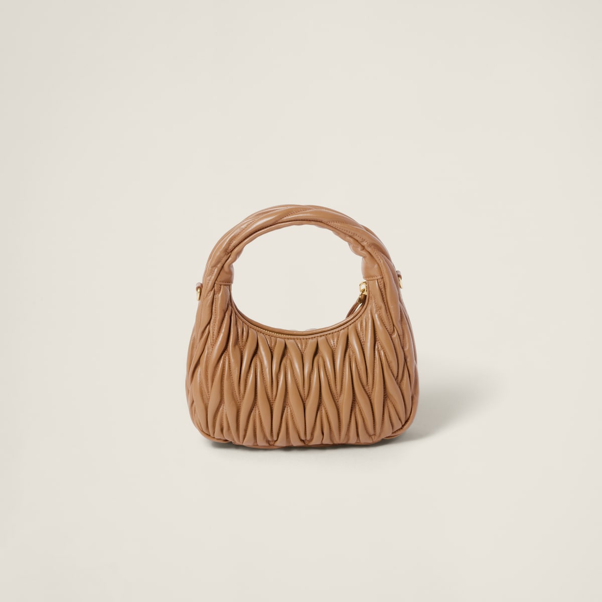 Small Wander hobo bag in caramel matelassé nappa