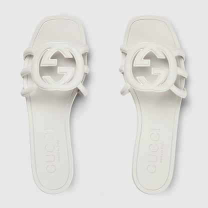 Women's slider sandal with GG Interlocking in white rubber