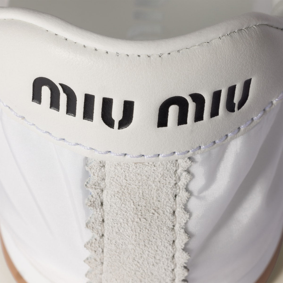 Plume sneakers in white technical fabric and suede