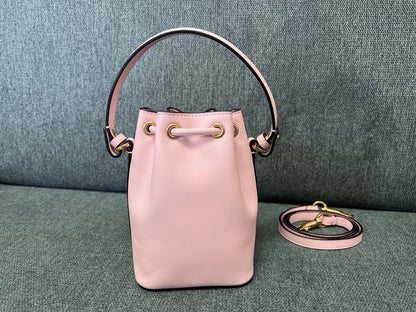 Borsa a secchiello con logo V rosa