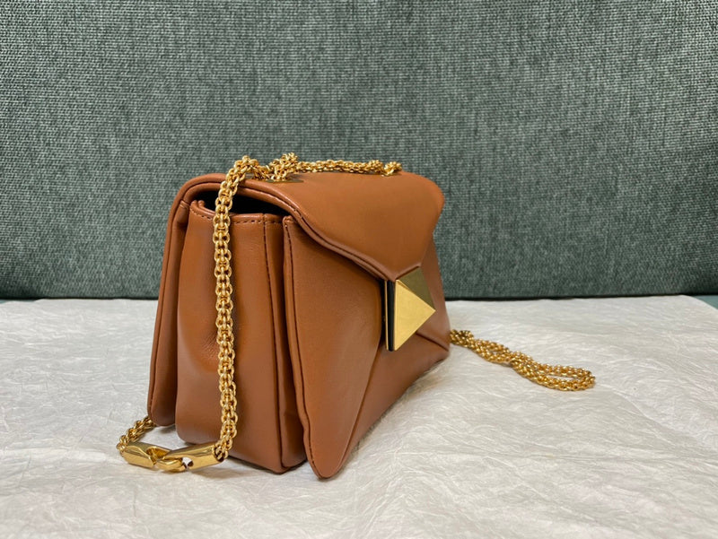 BORSA A TRACOLLA IN PELLE ONE STUD MARRONE