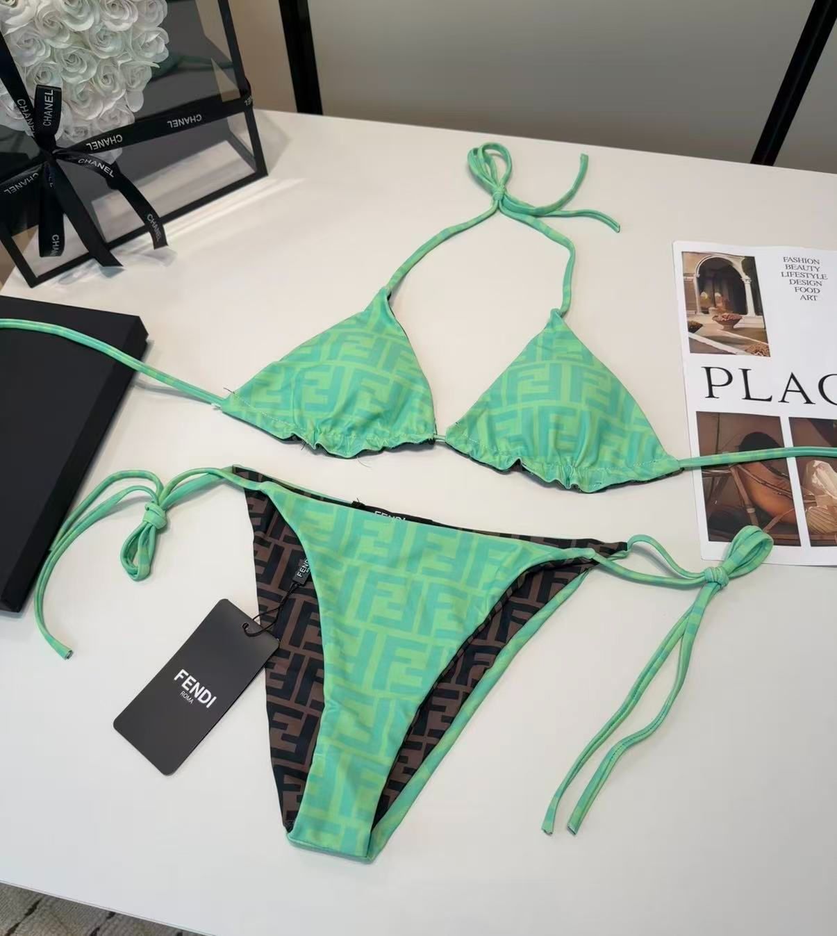 Bikini a Triangolo Reversibile con Motivo Logo FF Menta