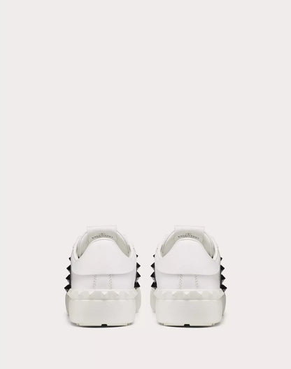 SNEAKER ROCKSTUD UNTITLED IN VITELLO CON BORCHIE IN TONO