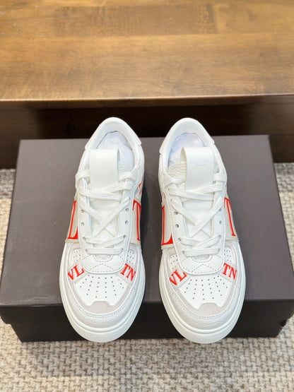 VL7N sneakers in white/red leather