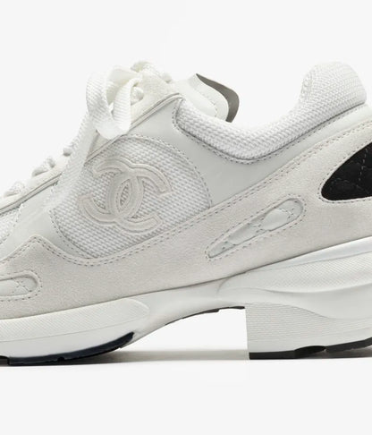 Trainers in Fibre miste e pelle scamosciata bianco/ nero