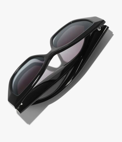 Occhiali da sole Cat Eye in acetato e madreperla nera con lenti grigie