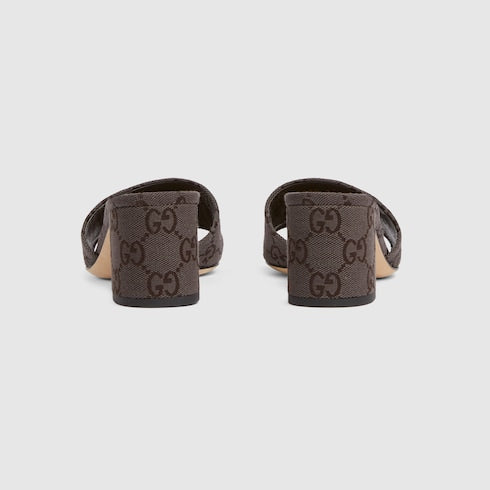 Women's slider sandal with dark brown GG fabric clamp