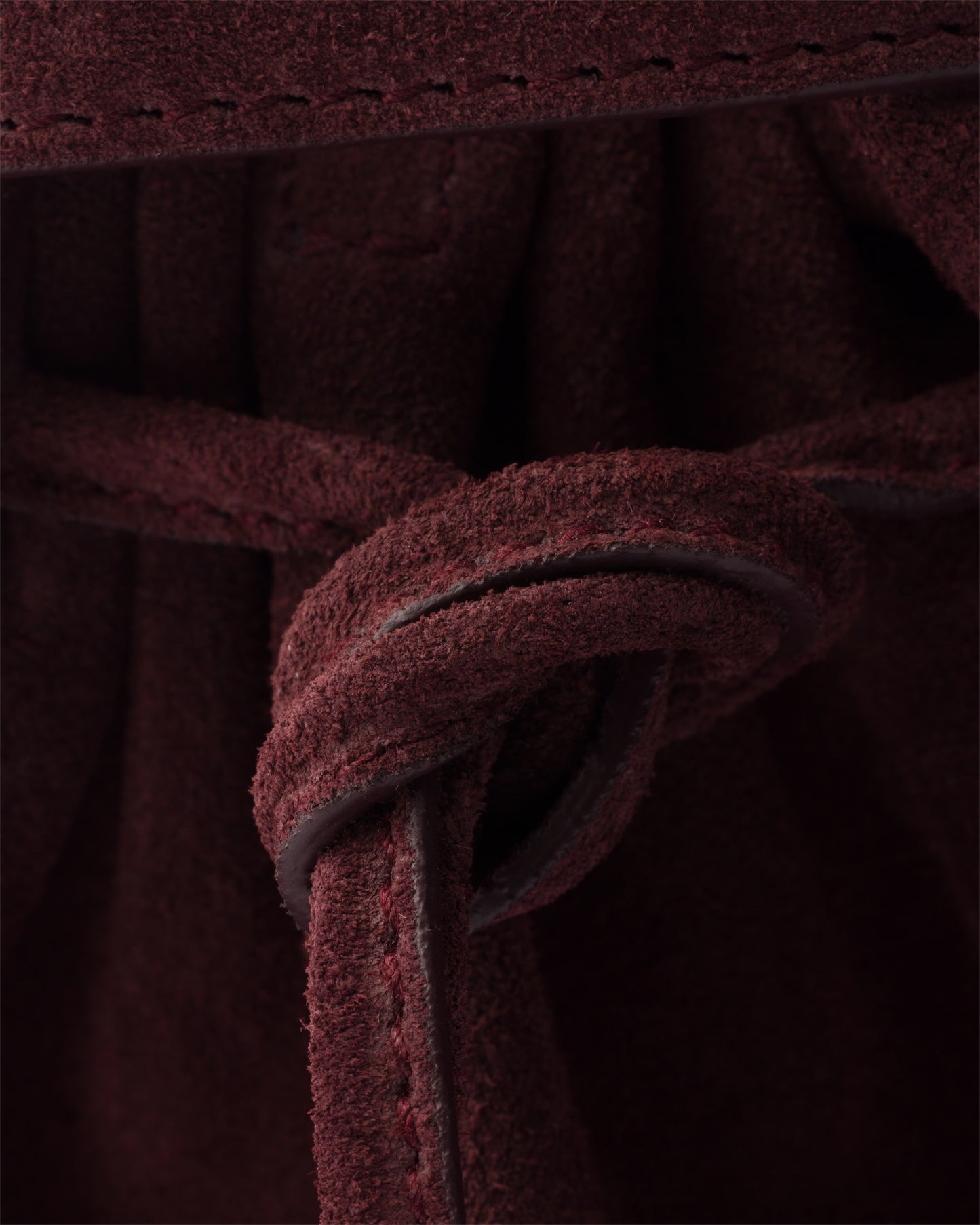 Bonnie medium suede handbag in Bordeaux