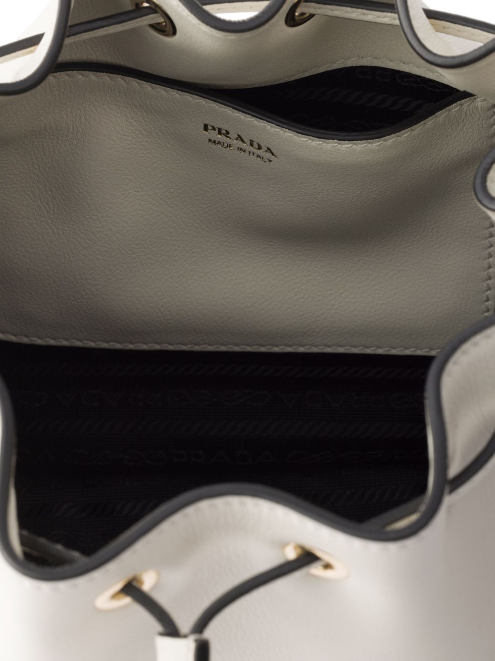 Borsa a secchiello piccola in pelle bianca