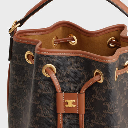 BORSA CLARA IN TELA TRIOMPHE E PELLE DI VITELLO CUOIO