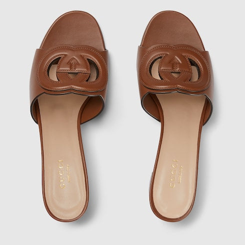 Women's slider sandal with brown leather GG criss-cross straps