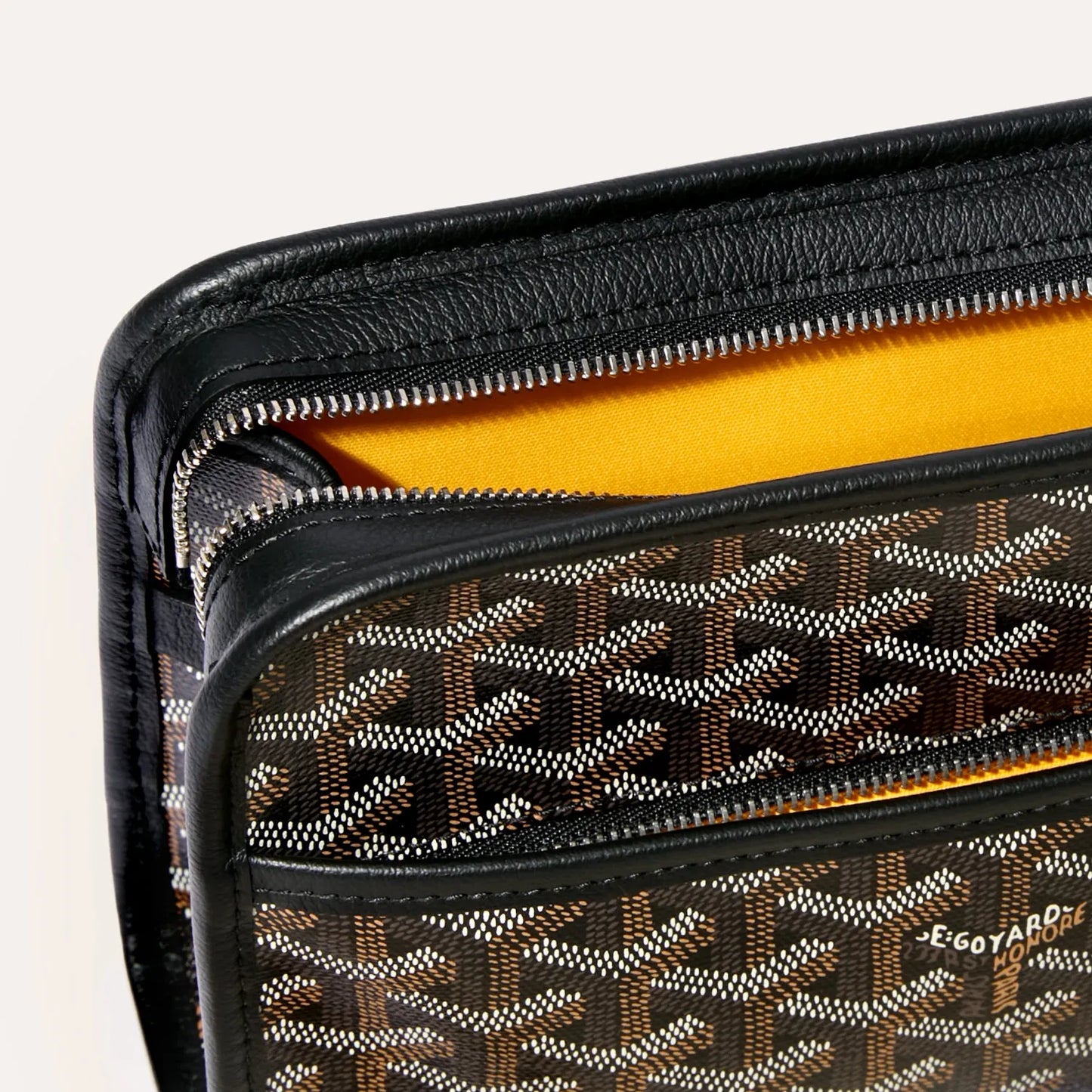 Jouvence PM Toiletry Bag Black