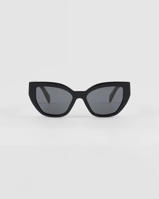 Cat-Eye-Sonnenbrille mit schwarzem Logo