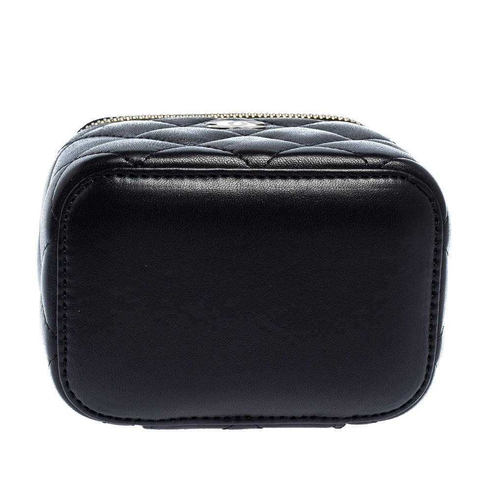 Vanity case con catena Mini Lambskin Nero