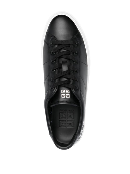 Ledersneaker mit schwarzem Logodruck