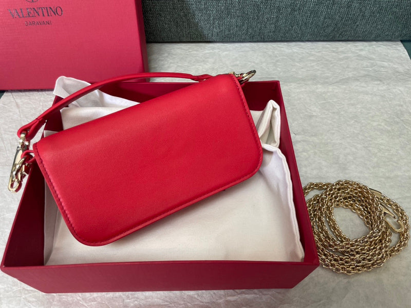 Borsa a tracolla Locò in pelle di vitello Rossa