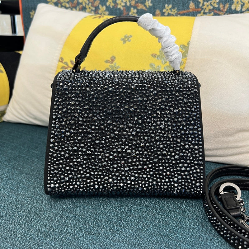 VSling mini borsa impreziosita da cristalli glitter nero