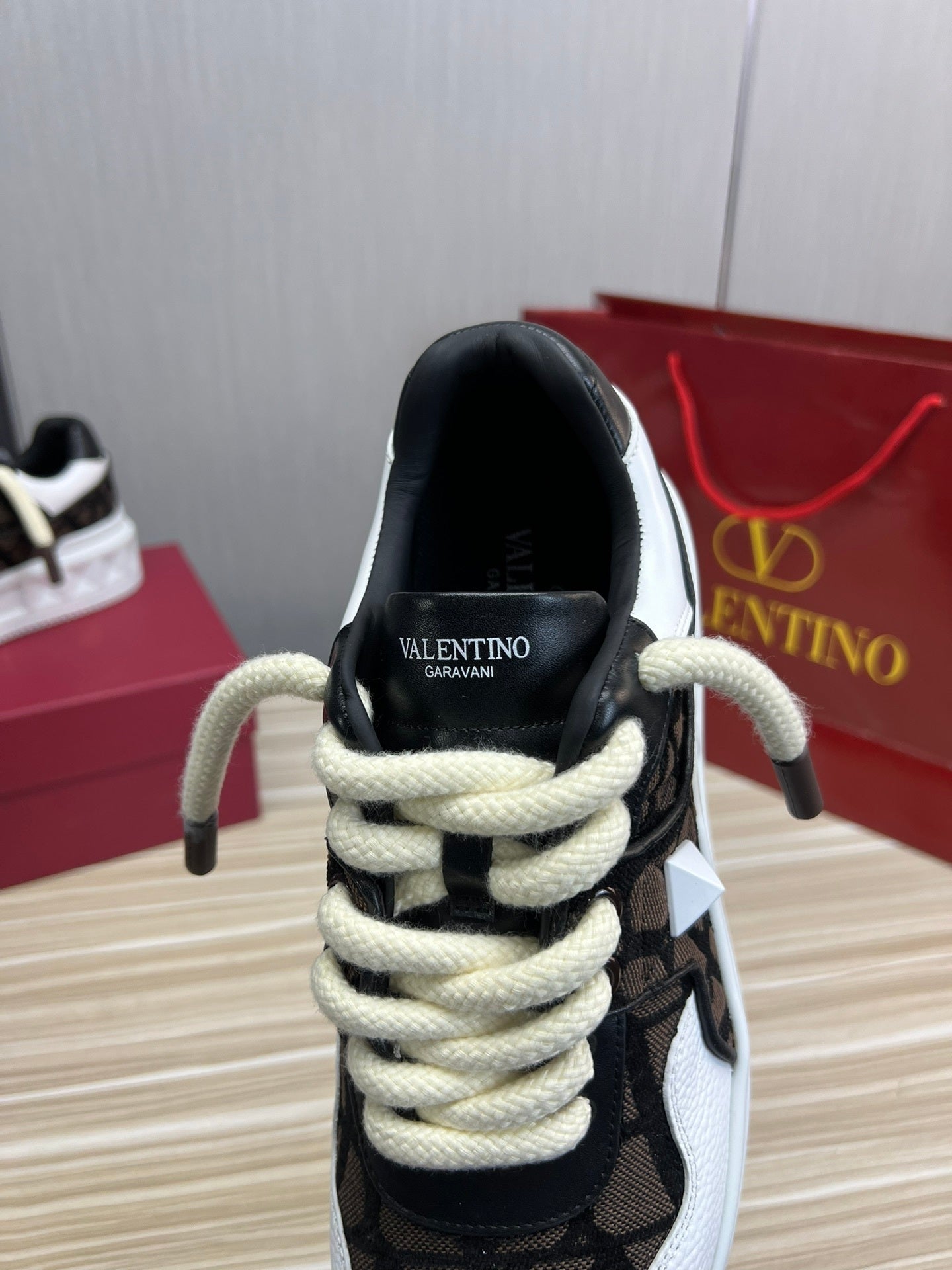 Black nappa leather One Stud XL low-top sneakers