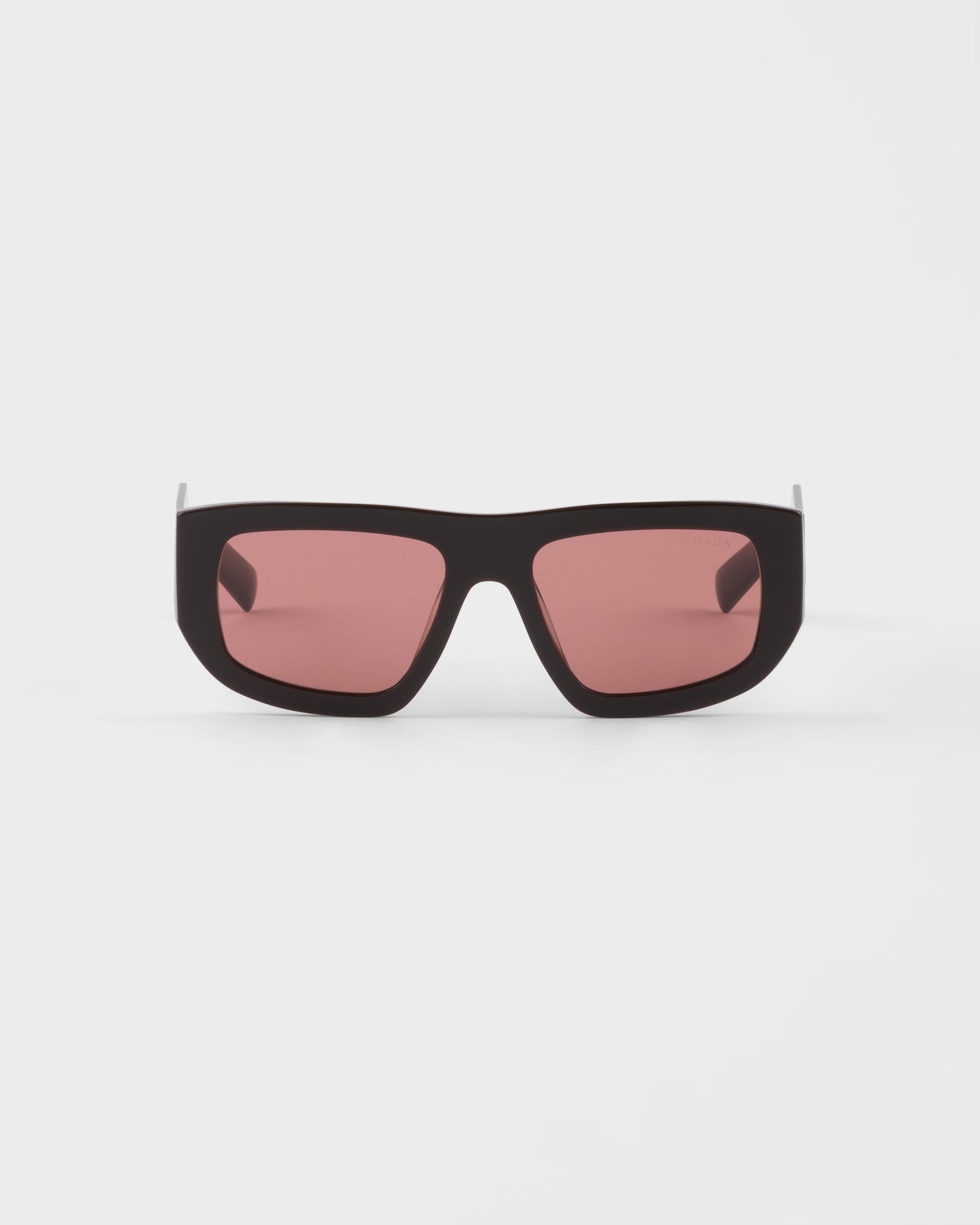 Triangle logo sunglasses with cigar lenses