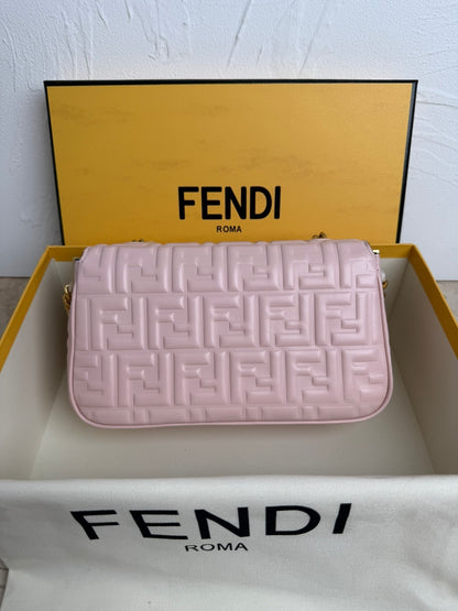 Portafoglio On Chain Baguette in nappa roso