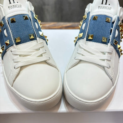 VLTN Rockstud Open leather sneakers in white/blue