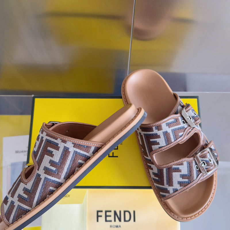 Feel slippers in beige FF jacquard