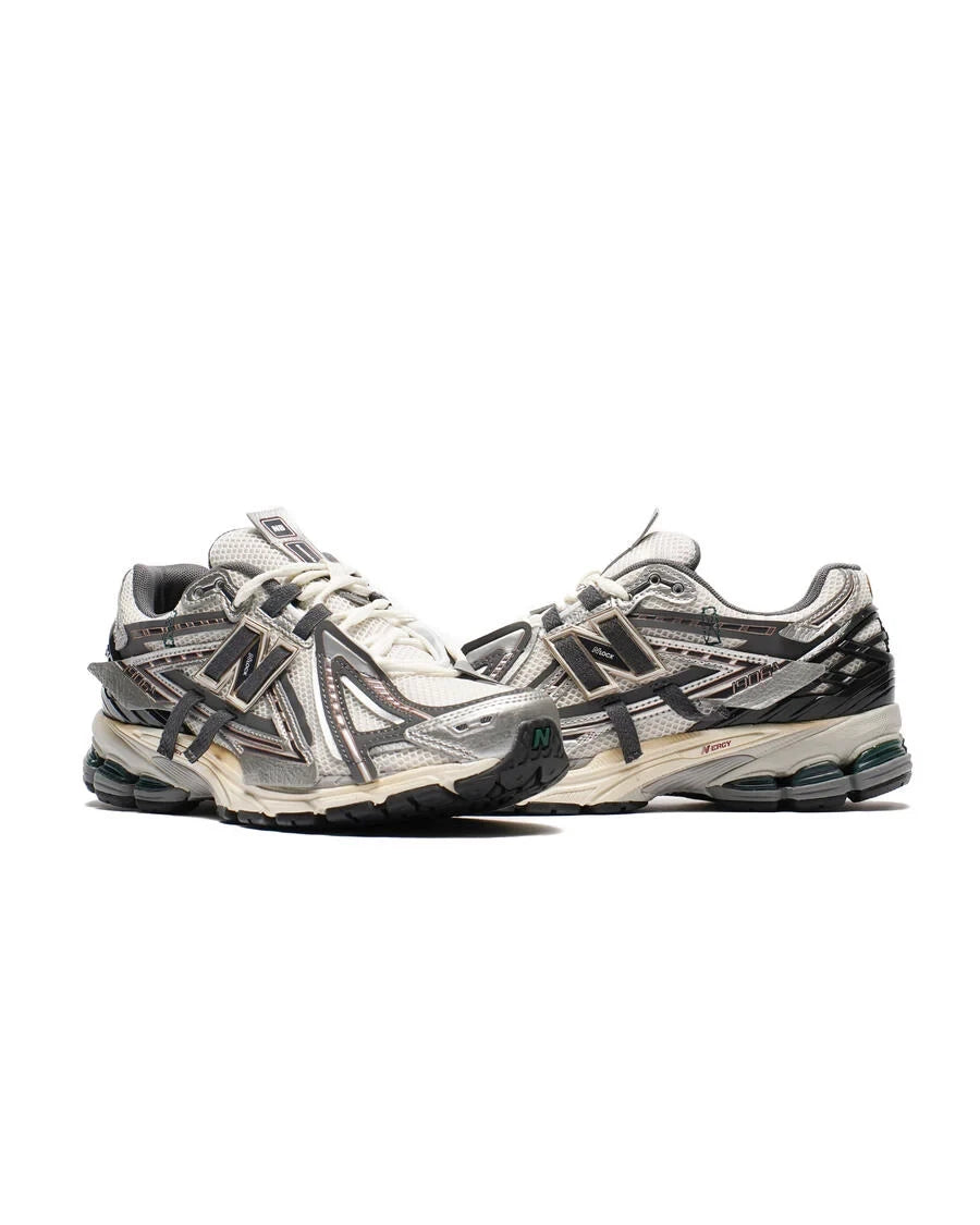 NB 1906A Tech Explosion Argento metallizzato
