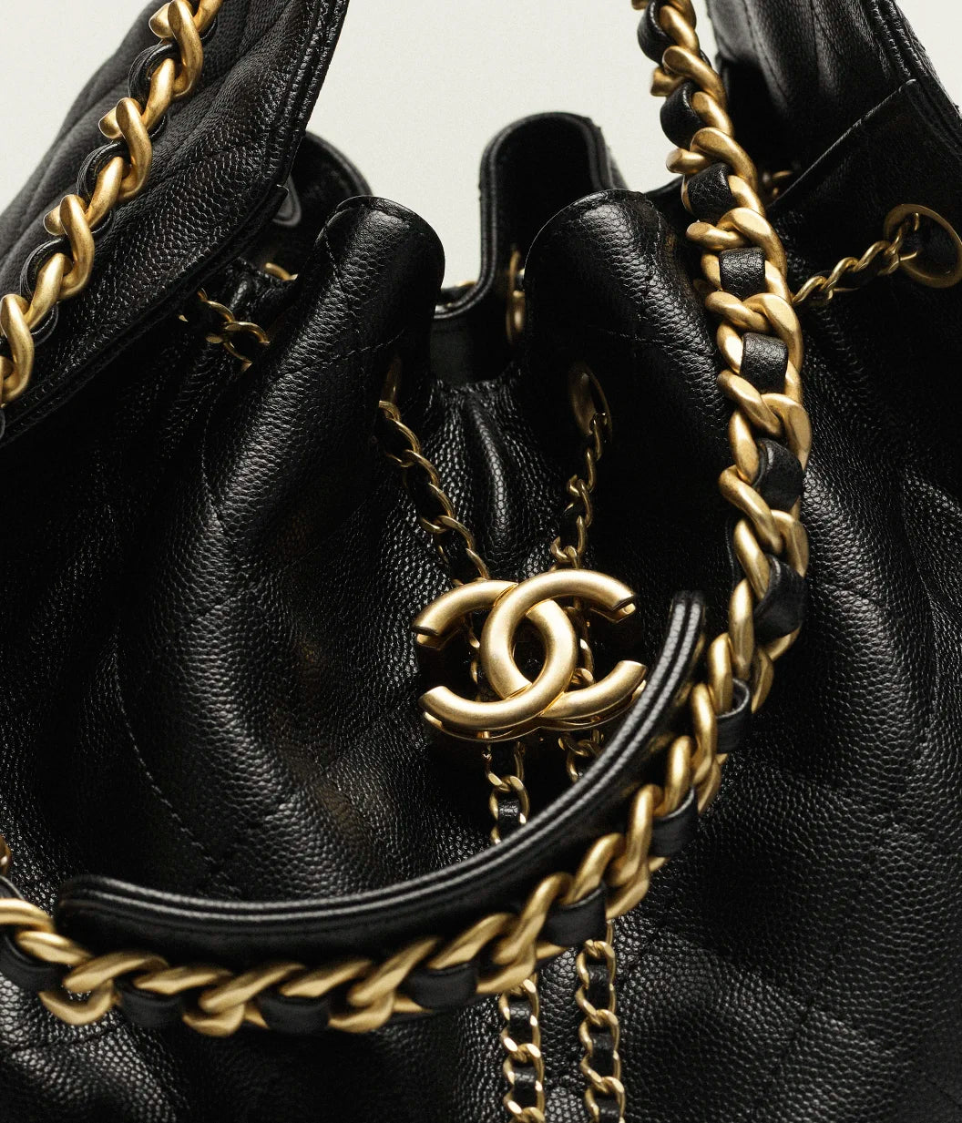 Borsa CHANEL 25 media nera