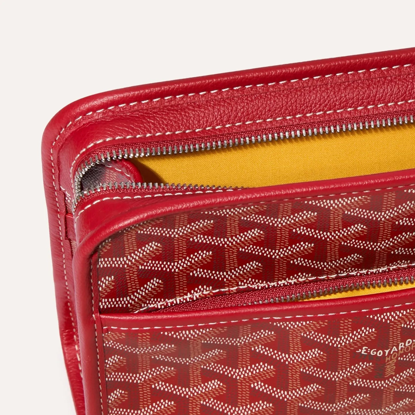 Jouvence PM Toiletry Bag Red