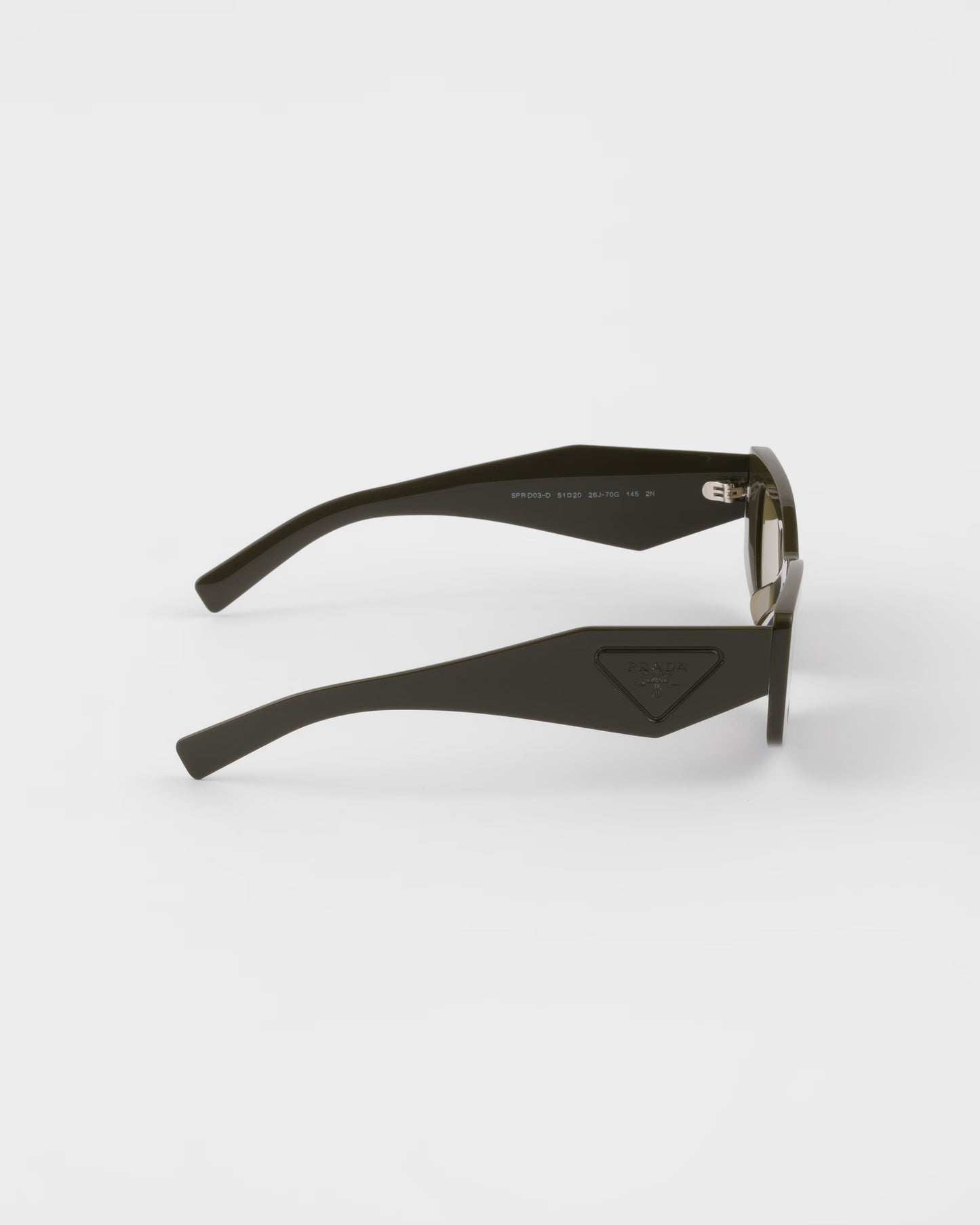 Sunglasses with Triangle logo and olive lenses