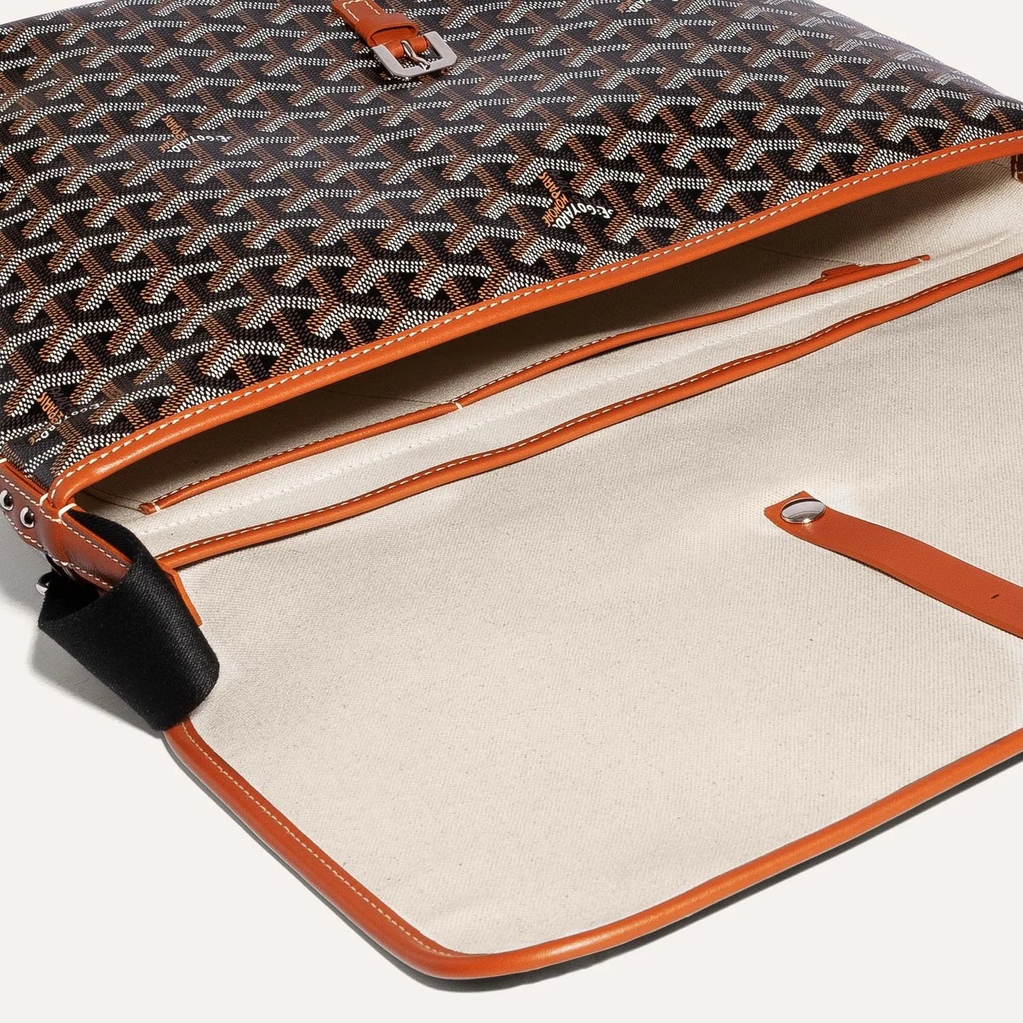 Capetien MM Messenger Bag Black & Tan
