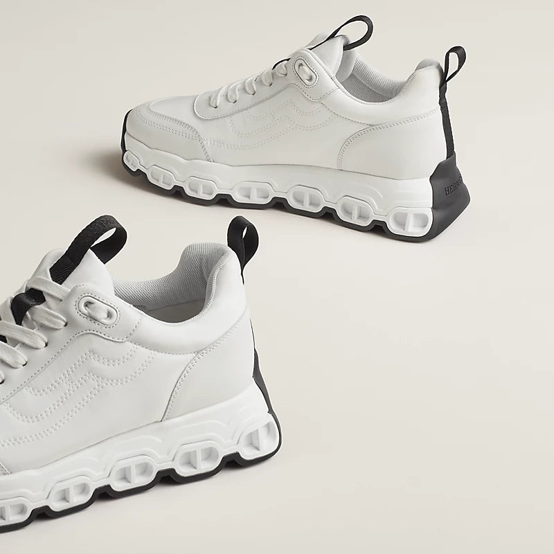 Impulse white sneaker