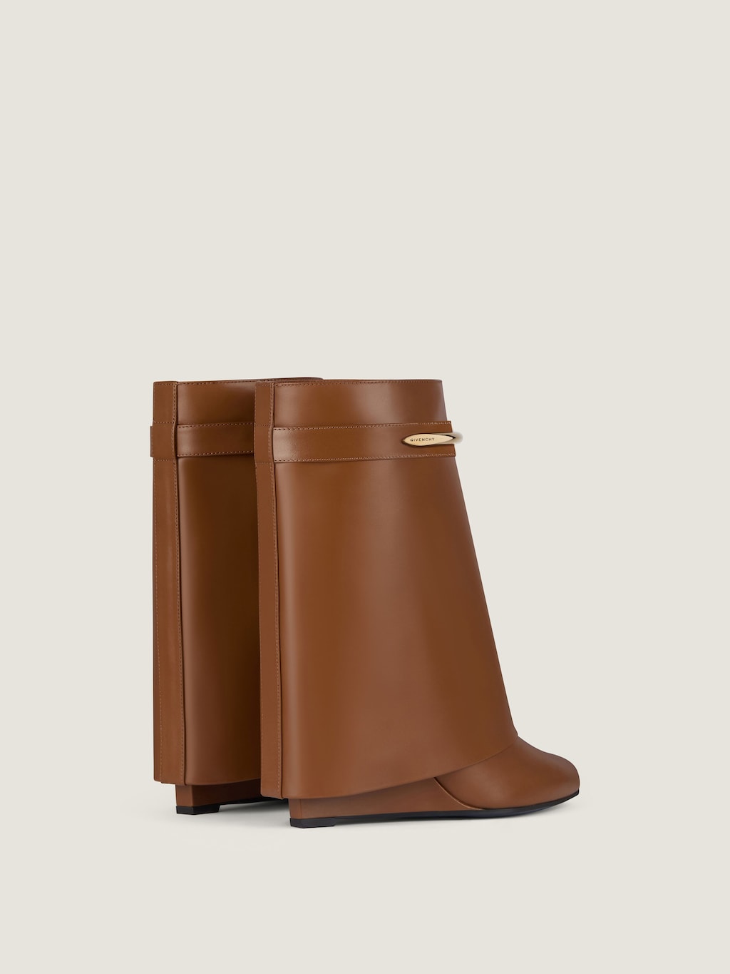 Brown leather Shark ankle boots