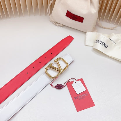 Reversible white VLogo Signature glossy calfskin belt
