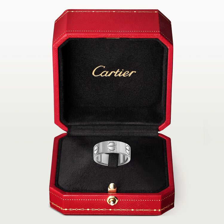 LOVE Unlimited Ring in silver