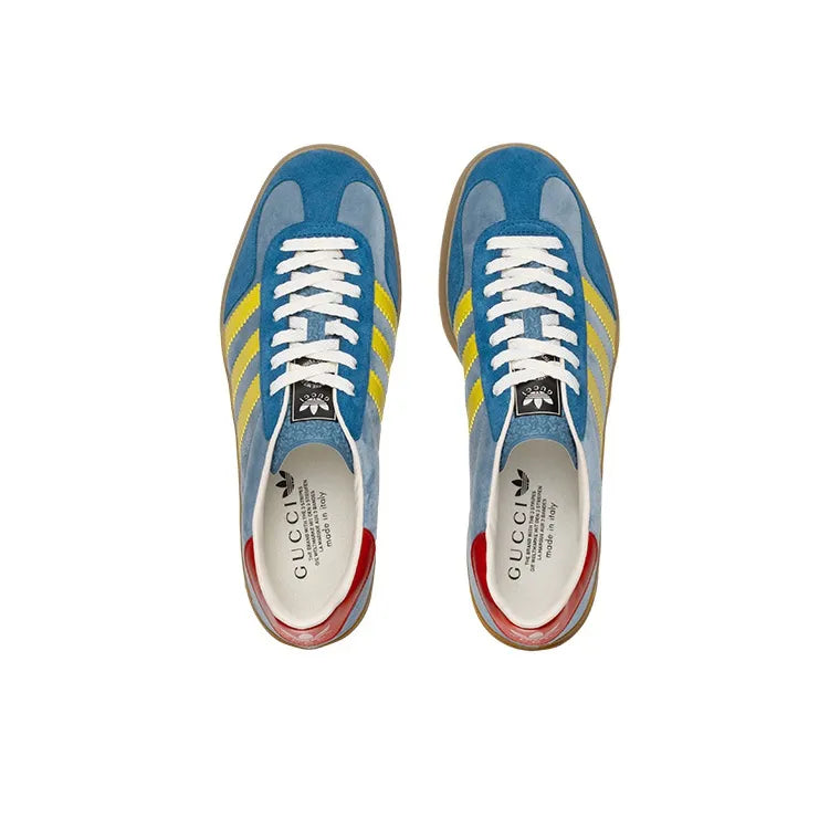 Sneakers Adidas x GG Gazelle in camoscio azzurro chiaro