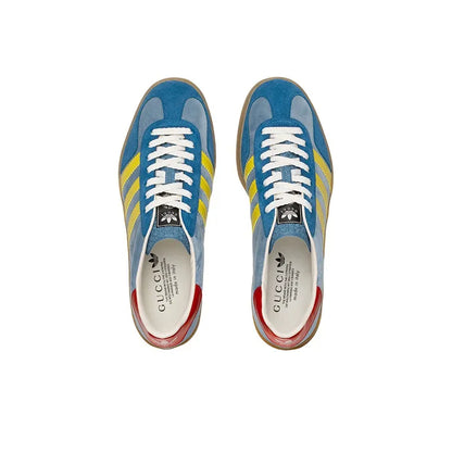 Sneakers Adidas x GG Gazelle in camoscio azzurro chiaro