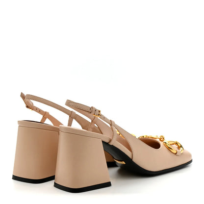 Sandali con tacco in pelle beige