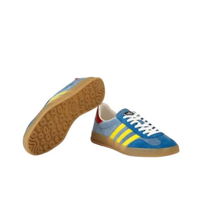 Sneakers Adidas x GG Gazelle in camoscio azzurro chiaro