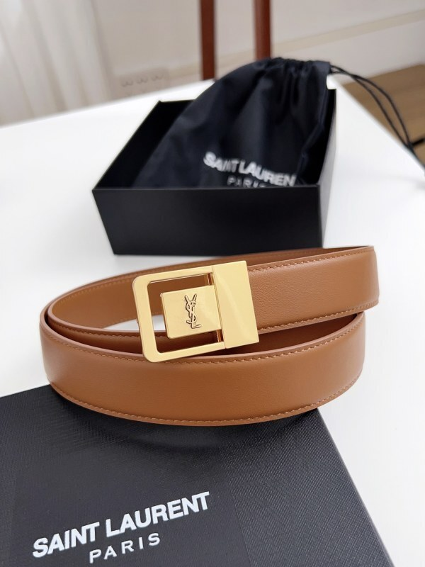LA 66 leather belt with gold buckle and Cassandre logo