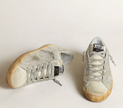 Nabuk bianco vissuto e cristalli Swarovski