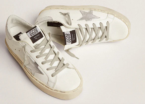 Stella e talloncino in argento metallizzato