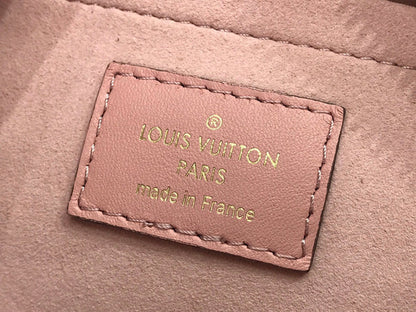 LV PETITE MALLE SOUPLE Rosa